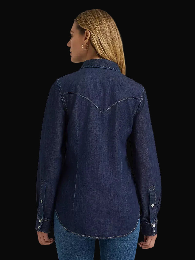 Wrangler Womens Dark Denim Vintage Fit Western Snap Shirt