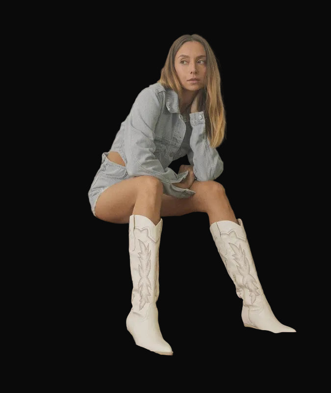 Oasis Society Womens Embroidered Tall Boot