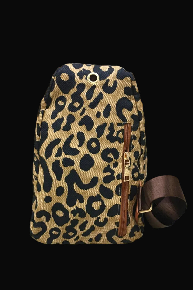 Desheng Double Zipper Crossbody Bag: Leopard